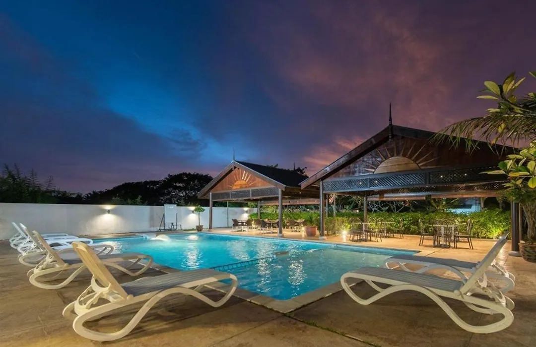 Riverra Langkawi 2*